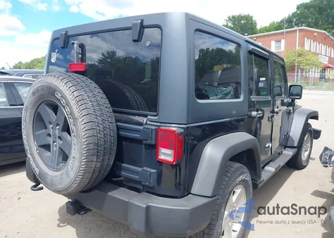 2014 Jeep Wrangler Unlimited Sport z USA, uszkodzony, nr VIN 1C4BJWDGXEL227167